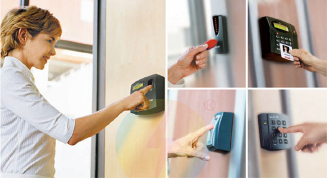 Máy chấm công kiểm soát nhận diện khuôn mặt, vân tay và thẻ ZKteco MB160
